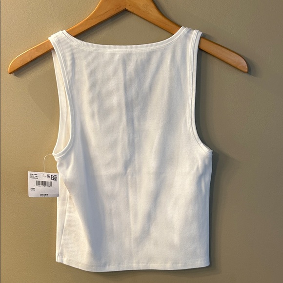 American Eagle Outfitters Classic White Tank Top - Picture 4 of 7